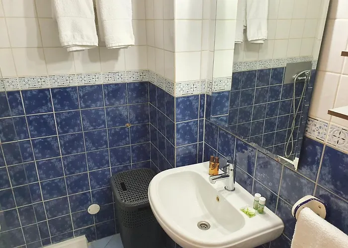 Santoporto Clérigos *