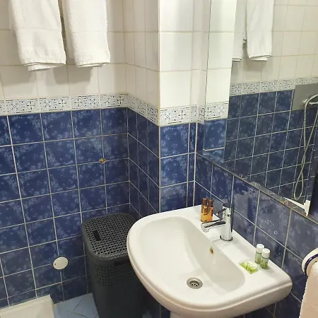 Santoporto Clérigos *